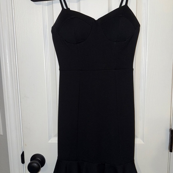 Gianni Bini Black Spaghetti Strap Dress - Picture 2 of 7